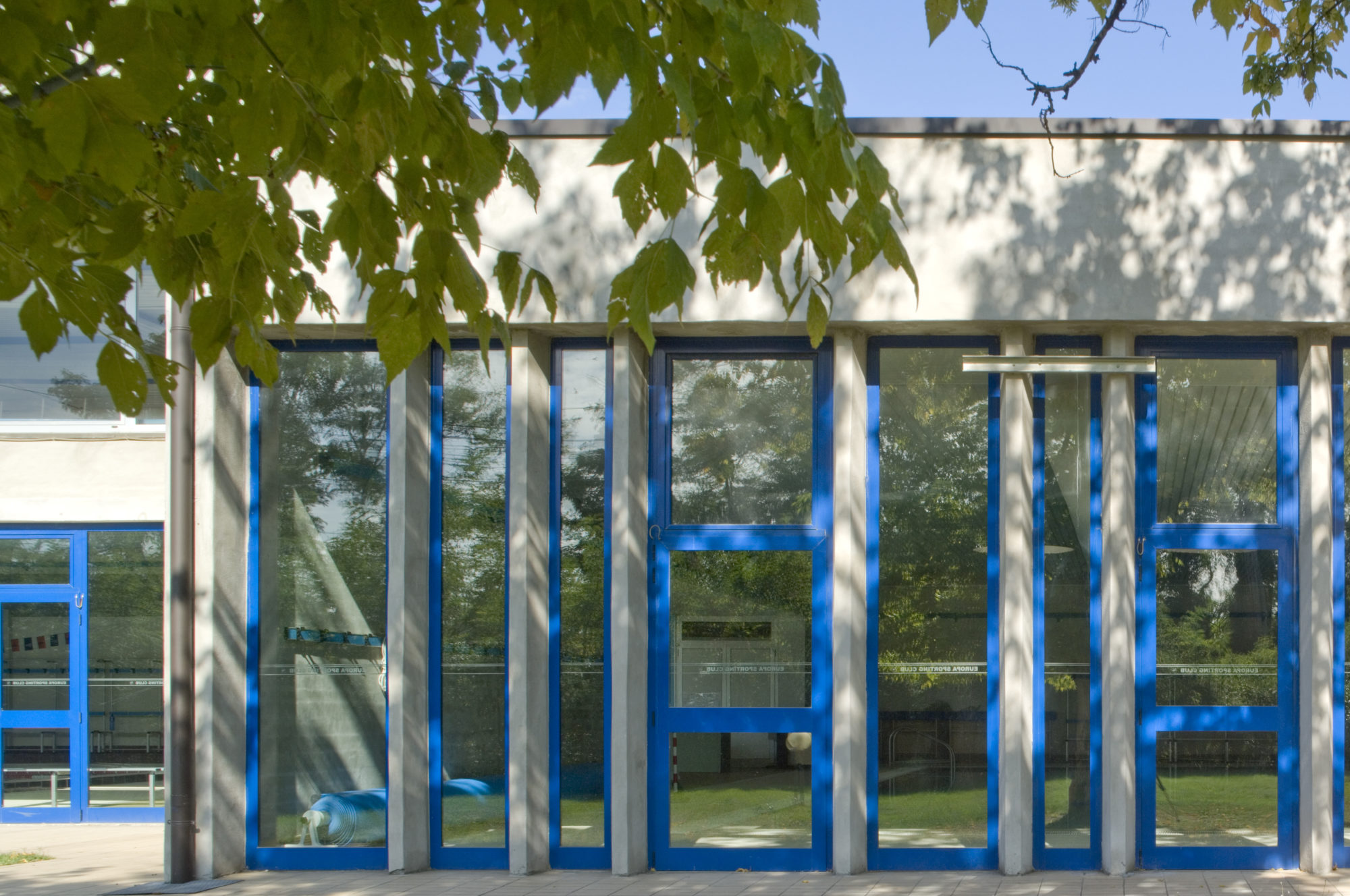 Foto di Piscina in viale Piave