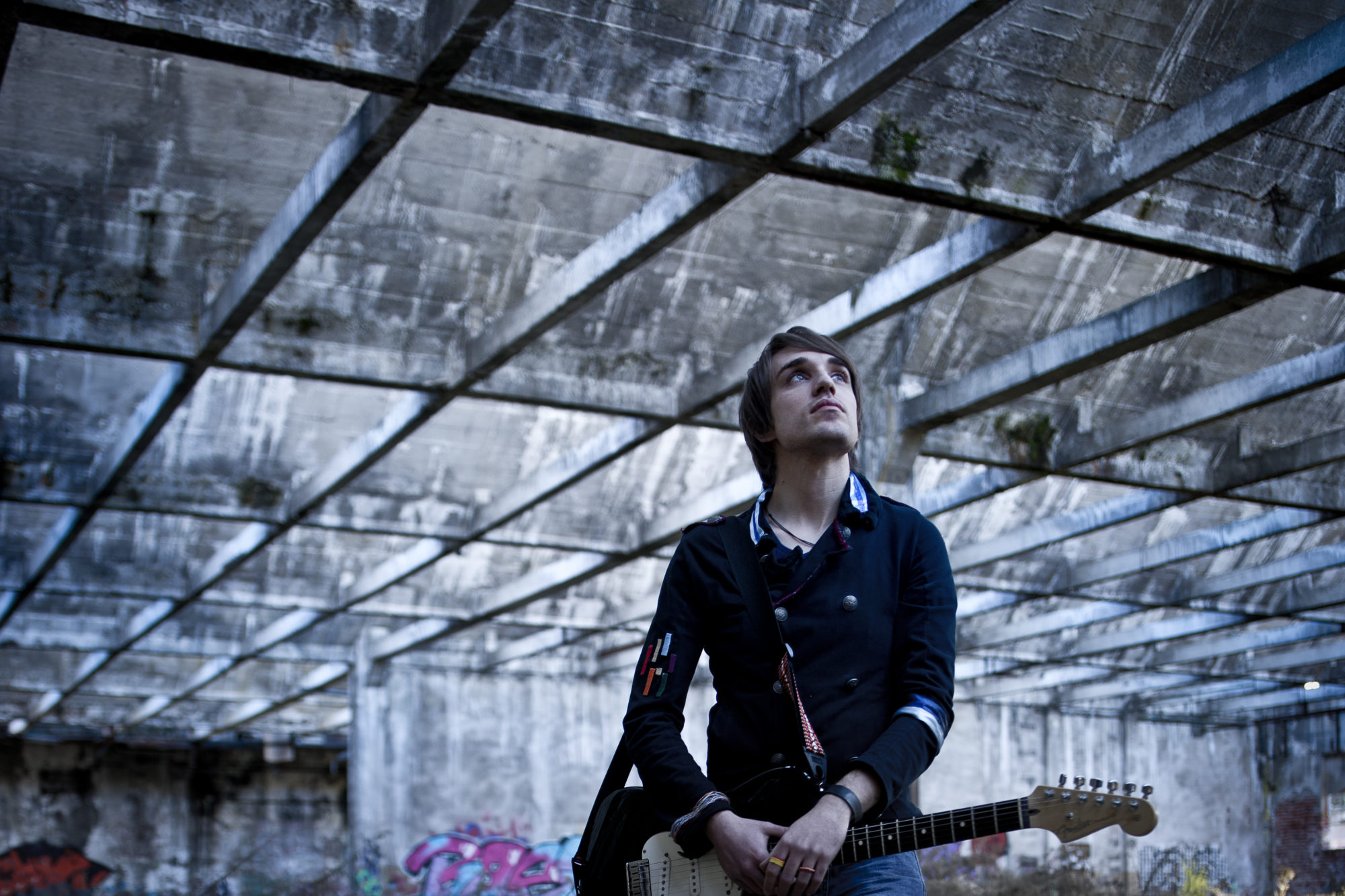 Foto di Ritratto di Pietro Gabriele con la sua chitarra