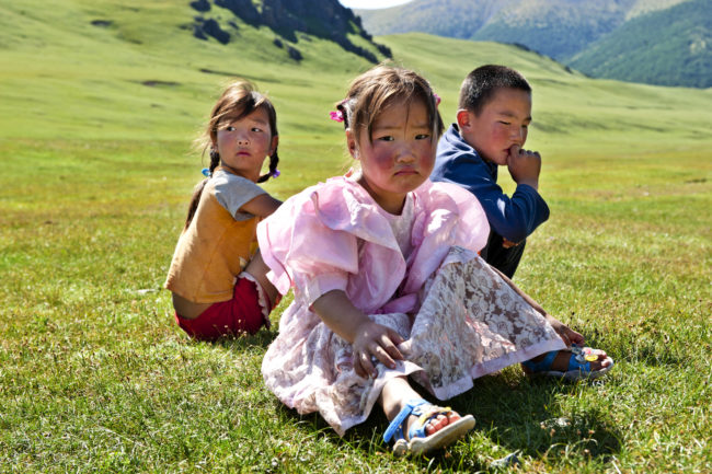 Bambini nel prato